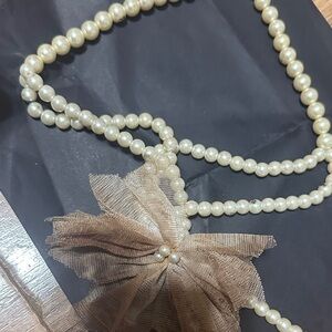 Chic Pearl Necklace with Tan Mesh Flower